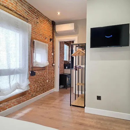 El Capricho Ii En La Plaza Mayor Centro By Keyhom Apartament