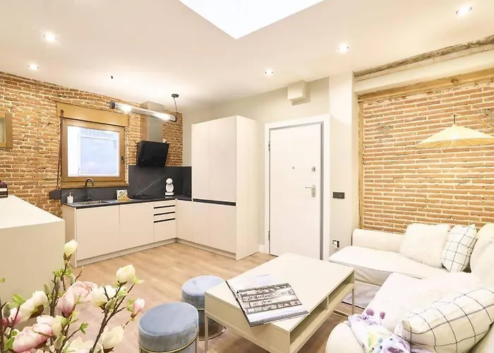 El Capricho Ii En La Plaza Mayor Centro By Keyhom Apartament *